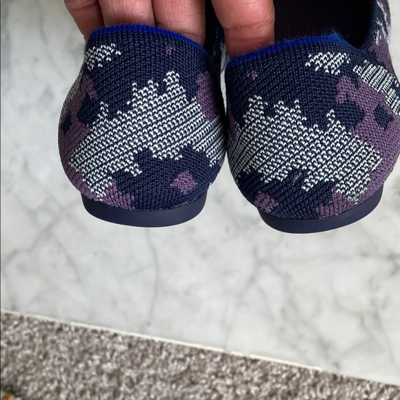 Patterned Rothy’s pointed flats - Picture 4 of 7